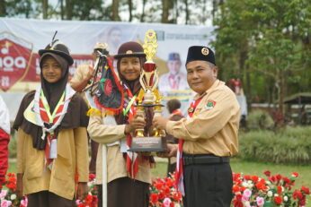 SMPIT Al Uswah Magetan Raih Juara Umum Harapan 3 di LAGA SAKO SIT Jatim 2025